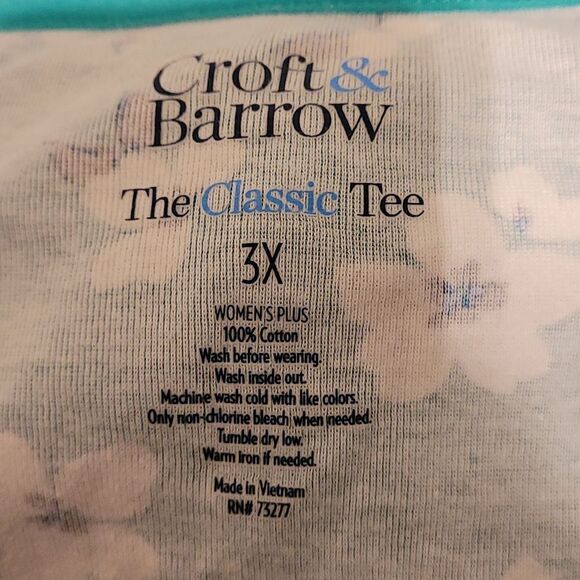 Croft&Barrow woman's classic floral tee‎ - Picture 4 of 5